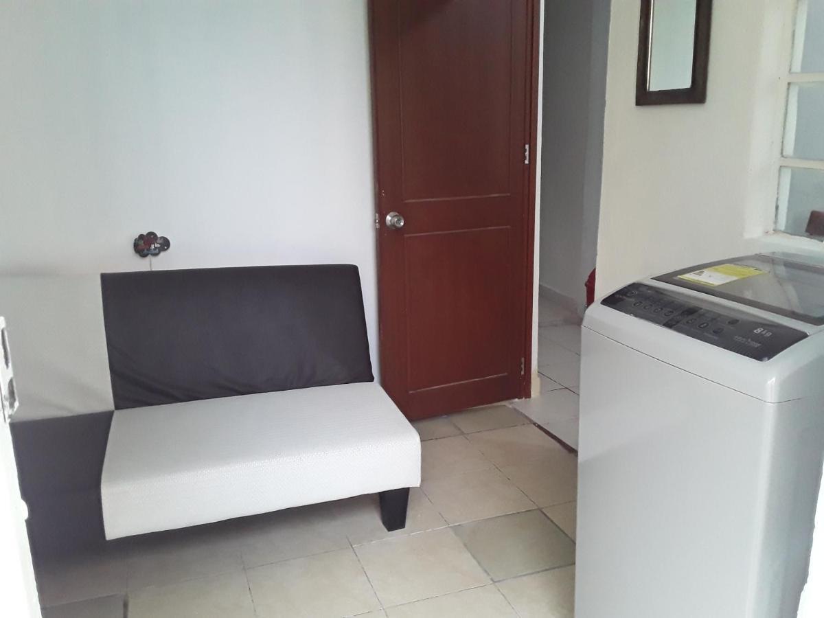 Albergue Okar - Airport